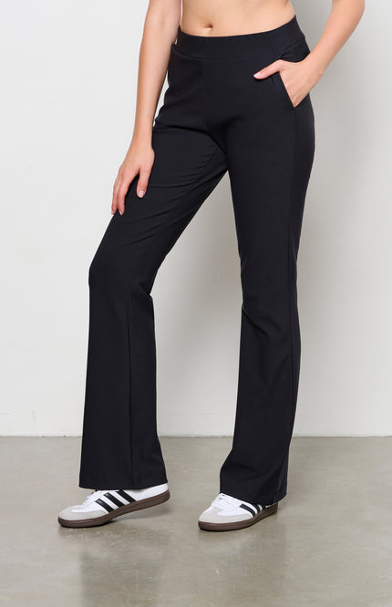 Broek pacey flared heavy travel zwart PA343