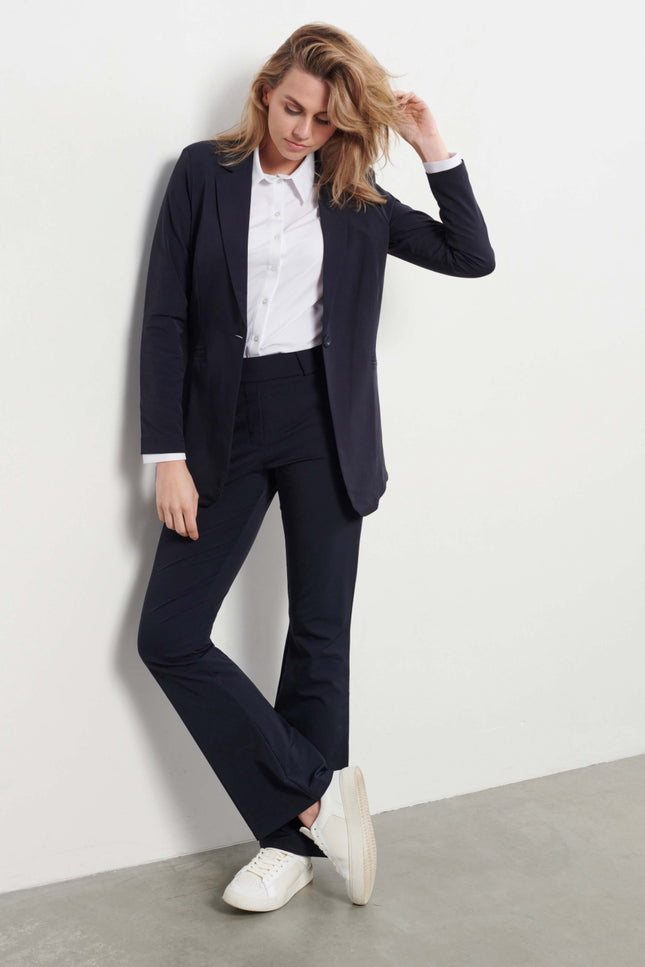 &Co woman Travel broek penelope flare navy Stretchshop.nl